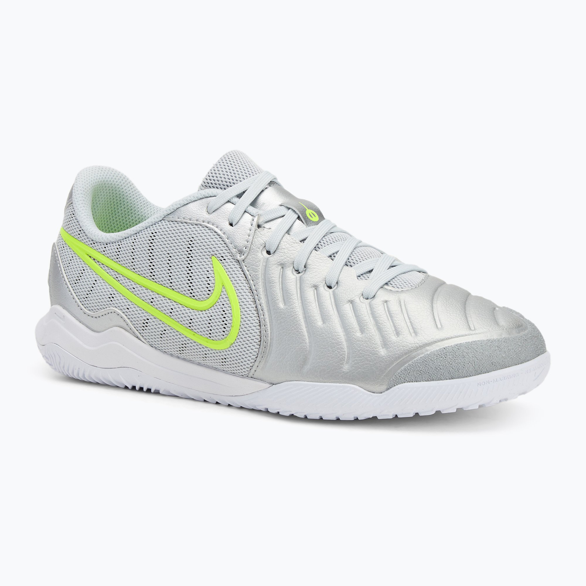 Pánske futbalové topánky Nike Tiempo Legend 10 Academy IC metallic silver/white/volt (Tiempo Legend 10 Academy IC DV4341-001)