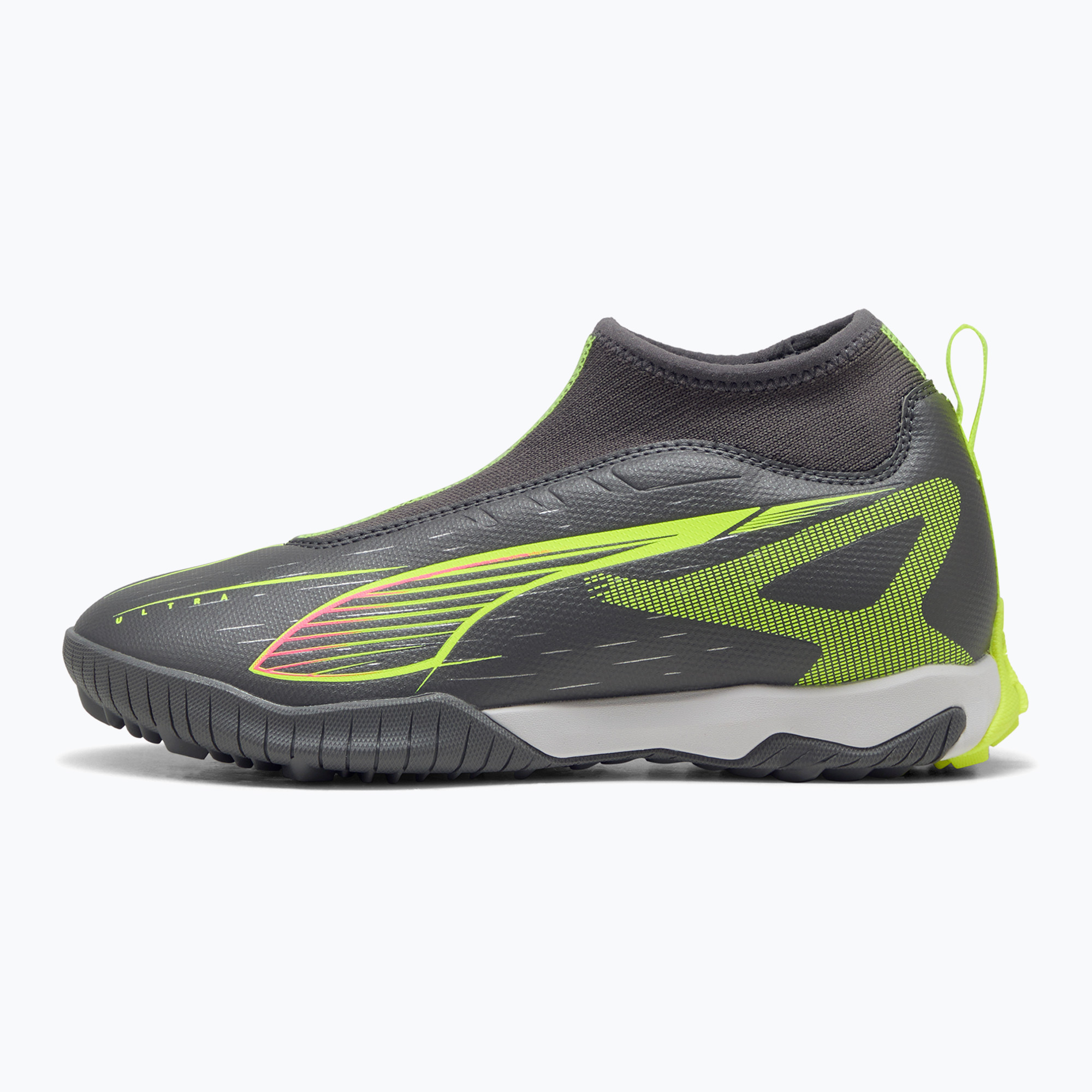 Detské kopačky PUMA Ultra 5 Match+ LL TT + Mid Jr matné stará strieborná/žltá výstraha/puma stará strieborná (Ultra 5 Match+ LL TT + Mid Jr 108355 03)