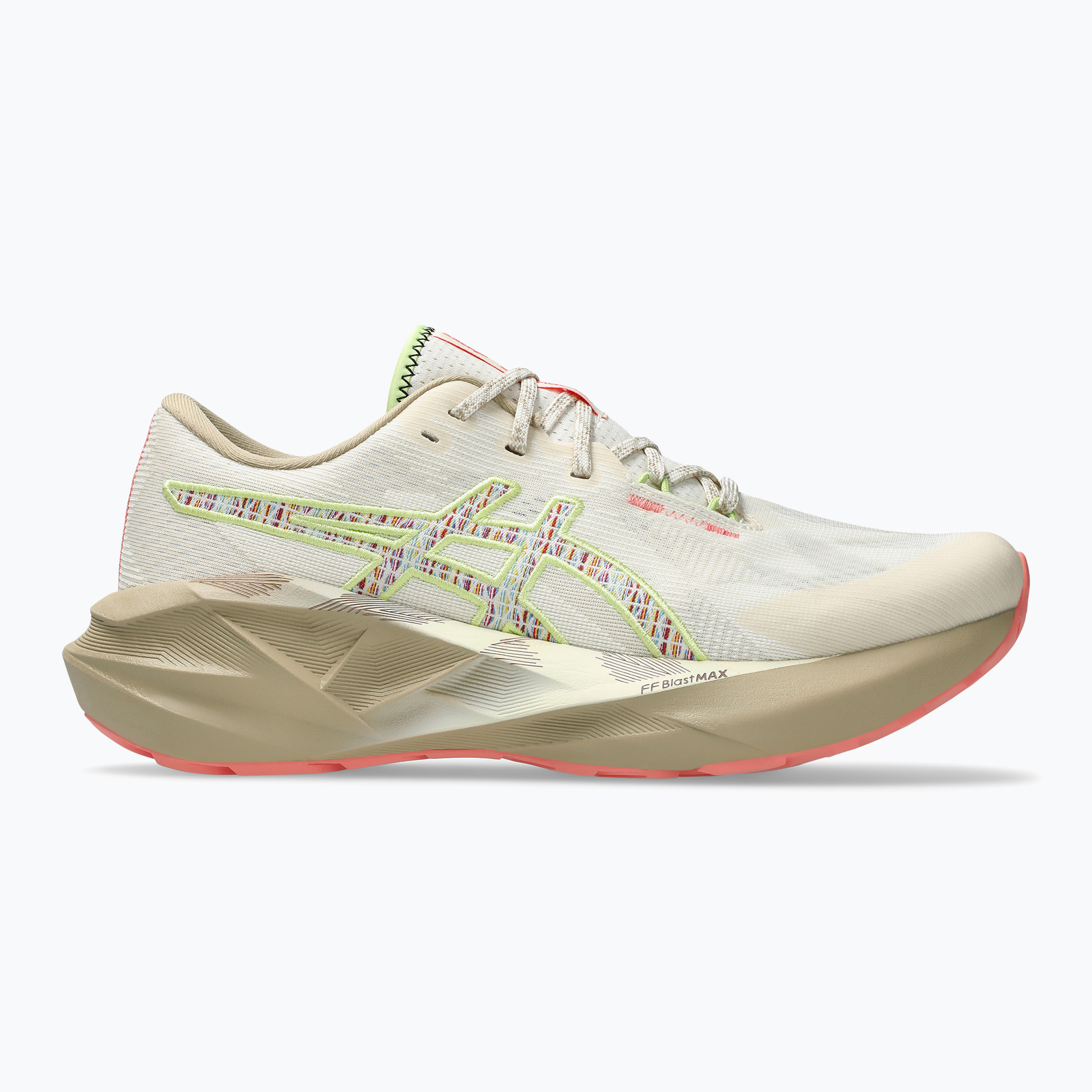 Dámska bežecká obuv ASICS Novablast 5 TR nature bathing/guava (Novablast 5 TR 1012B809-700)