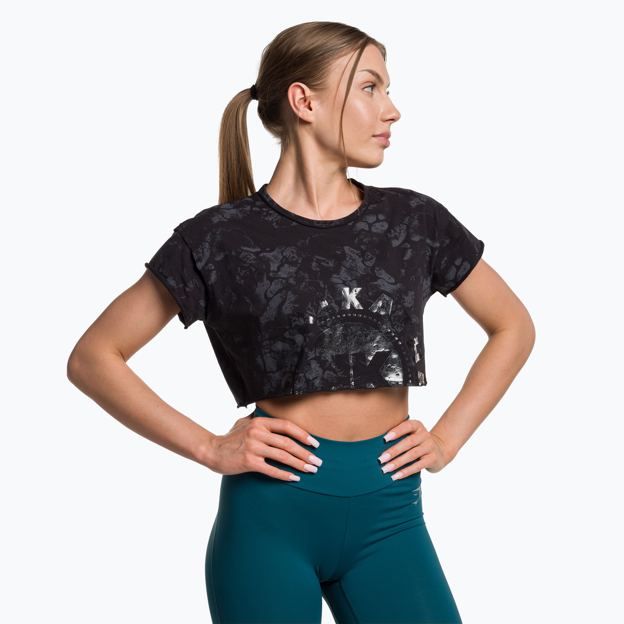 Dámske tričko Gymshark KK Twins Raw Crop Top black/grey (KK Twins Raw Crop Top B2A2M-GBD1-BW1)